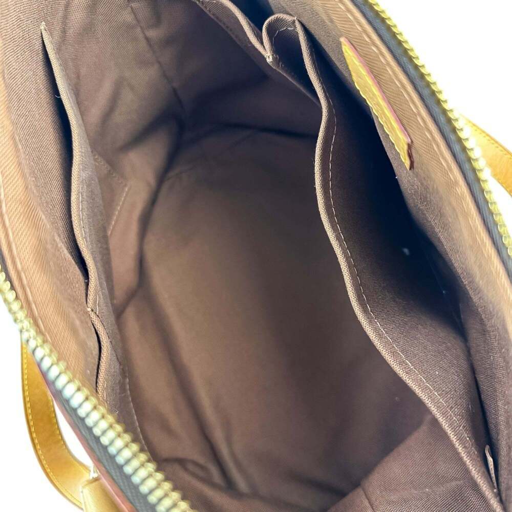 LOUIS VUITTON Brown Monogram Shoulder Bag - Picture 8 of 16